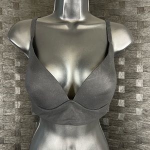 Victoria’s Secret Lightly Lined Plunge Bra